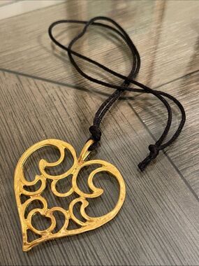 Vintage Style Gold tone Openwork Heart Pendant Necklace on a Black Cord